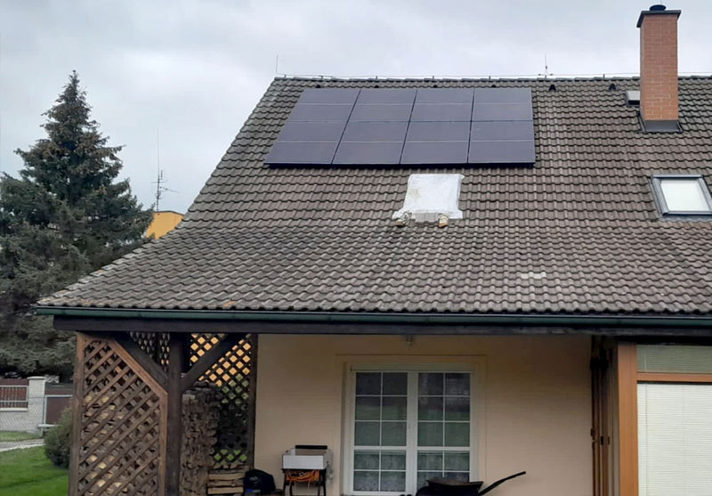 svec-solarni-elektrarna-n.jpg